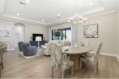 8665 Dilillo Ct, Naples, FL 34119 - Photo 6