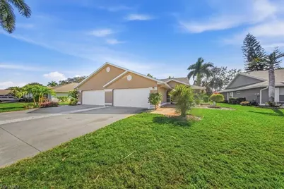 430 Saint Andrews Blvd #6, Naples, FL 34113 - Photo 2