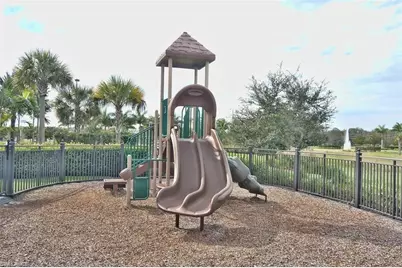 20372 Cypress Shadows Blvd, Estero, FL 33928 - Photo 32