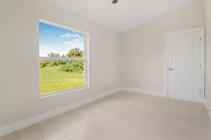 2702 46th St SW, Lehigh Acres, FL 33976 - Photo 16