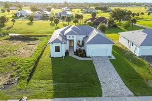 16380 Cape Horn Blvd, Punta Gorda, FL 33955 - Photo 2
