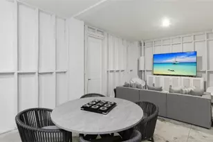 129 Pearl St, Fort Myers Beach, FL 33931 - Photo 40