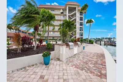 222 Harbour Dr #103, Naples, FL 34103 - Photo 34