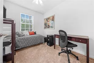 5633 Cove Cir, Naples, FL 34119 - Photo 24