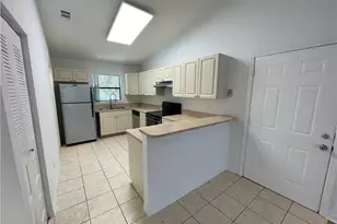 2178 Arbour Walk Cir, Naples, FL 34109 - Photo 4