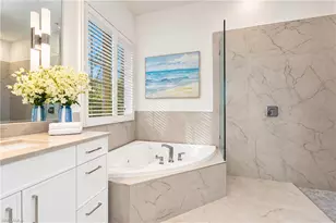 4840 W Blvd Ct, Naples, FL 34103 - Photo 12