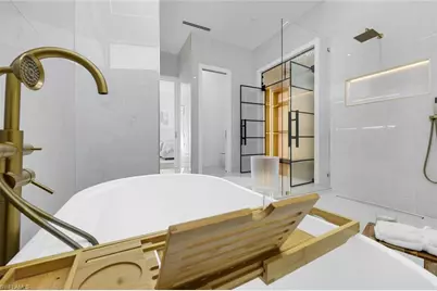 1230 10th Ave N, Naples, FL 34102 - Photo 32