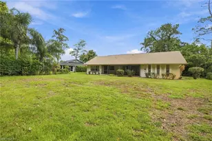 3066 Round Table Ln, Naples, FL 34112 - Photo 18