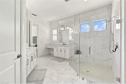 9201 Woodhurst Dr, Naples, FL 34120 - Photo 18