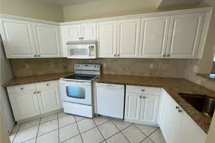 6368 Huntington Lakes Cir, Naples, FL 34119 - Photo 6