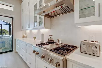 9412 Rapallo St, Naples, FL 34119 - Photo 12