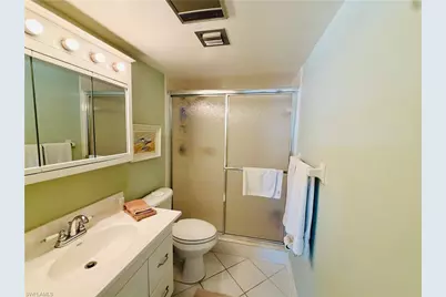 333 Harbour Dr #212, Naples, FL 34103 - Photo 16