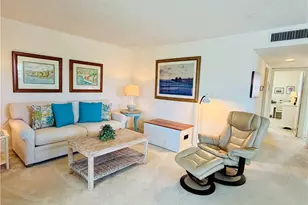 333 Harbour Dr, Naples, FL 34103 - Photo 4