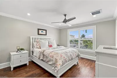 132 E Hilo St, Naples, FL 34113 - Photo 32