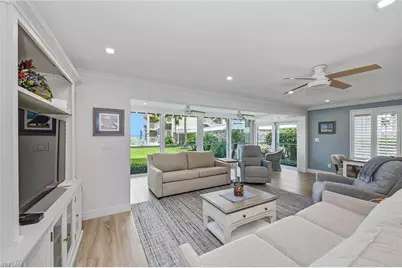 2875 Gulf Shore Blvd N #106, Naples, FL 34103 - Photo 4