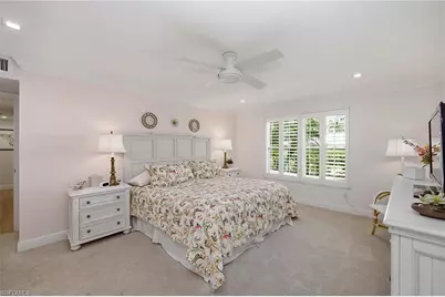2875 Gulf Shore Blvd N #106, Naples, FL 34103 - Photo 16