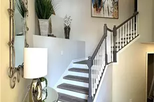 17321 Cherrywood Ct, Bonita Springs, FL 34135 - Photo 4