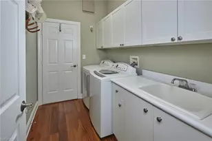 754 Vistana Cir, Naples, FL 34119 - Photo 20