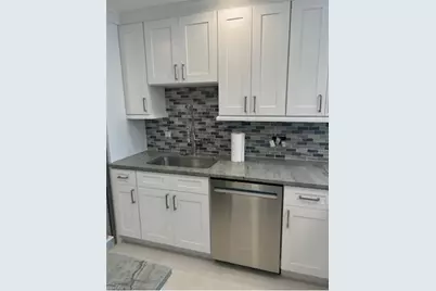 1300 Gulf Shore Blvd N #104, Naples, FL 34102 - Photo 1