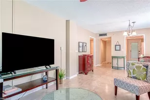 1300 Gulf Shore Blvd N, Naples, FL 34102 - Photo 20
