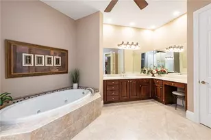 9284 Menaggio Ct, Naples, FL 34114 - Photo 18