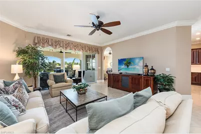 9284 Menaggio Ct #202, Naples, FL 34114 - Photo 6