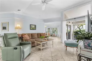 590 Lambton Ln, Naples, FL 34104 - Photo 8