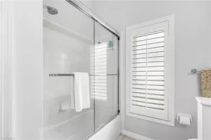 590 Lambton Ln, Naples, FL 34104 - Photo 16