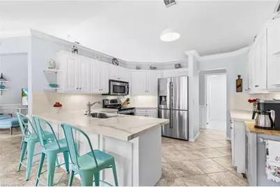 590 Lambton Ln, Naples, FL 34104 - Photo 12