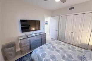 220 Indies Dr E, Naples, FL 34114 - Photo 38