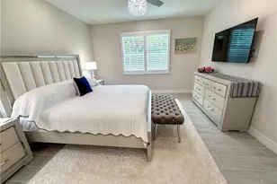 220 Indies Dr E, Naples, FL 34114 - Photo 30