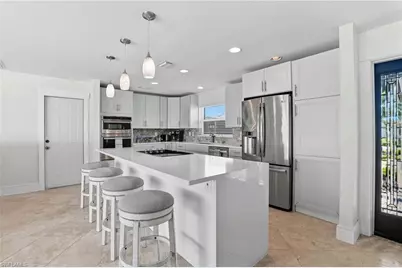 35 Fairview Blvd, Fort Myers Beach, FL 33931 - Photo 12