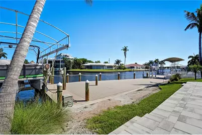 35 Fairview Blvd, Fort Myers Beach, FL 33931 - Photo 32