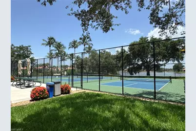 4402 Novato Ct, Naples, FL 34109 - Photo 38