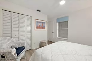 470 Country Hollow Ct, Naples, FL 34104 - Photo 26
