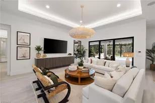 4221 7th Ave NW, Naples, FL 34119 - Photo 10
