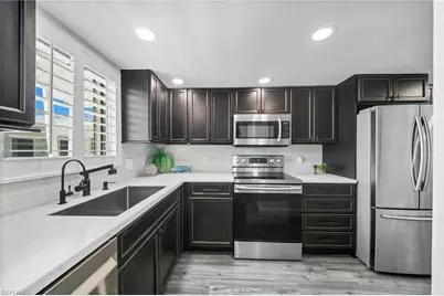 280 2nd Ave S #303, Naples, FL 34102 - Photo 6