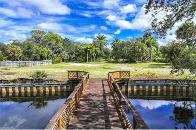 182 Cocohatchee Blvd, Naples, FL 34110 - Photo 4