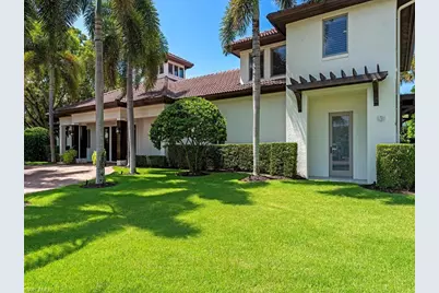131 3rd St N, Naples, FL 34102 - Photo 28