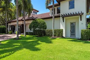 131 3rd St N, Naples, FL 34102 - Photo 28