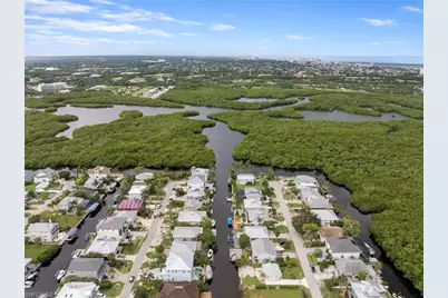 1282 Venetian Way, Naples, FL 34110 - Photo 44