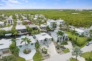 1282 Venetian Way, Naples, FL 34110 - Photo 40
