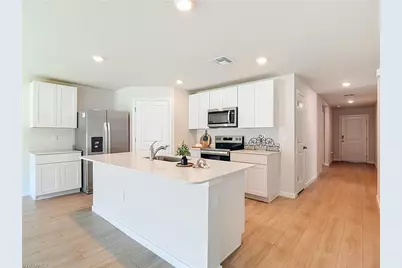 14168 Hemingway Oaks Trl, Fort Myers, FL 33905 - Photo 2