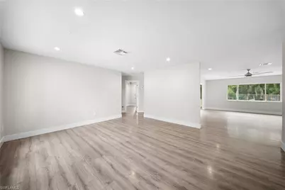5750 Westport Ln, Naples, FL 34116 - Photo 10