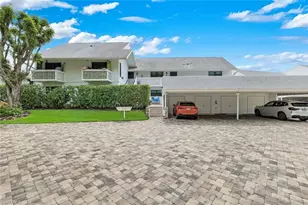 1322 Chesapeake Ave, Naples, FL 34102 - Photo 2
