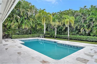 7585 Cordoba Cir, Naples, FL 34109 - Photo 20