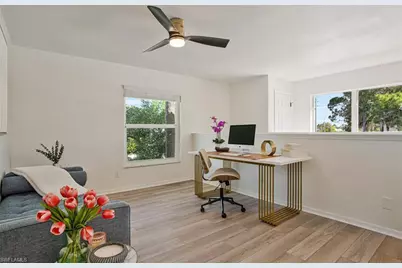 821 Gulf Pavilion Dr #206, Naples, FL 34108 - Photo 8