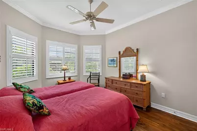 3804 Columbia Ct, Naples, FL 34119 - Photo 24
