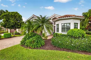 3804 Columbia Ct, Naples, FL 34119 - Photo 2