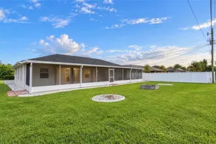 403 SE 22nd St, Cape Coral, FL 33990 - Photo 24